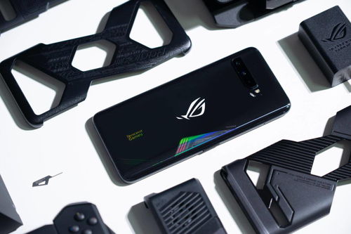 Rog游戲手機3電競裝甲套裝 你游戲世界中的全副武裝